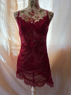 Avidlove Red Lace Babydoll Lingerie Set – NWT (C/40)